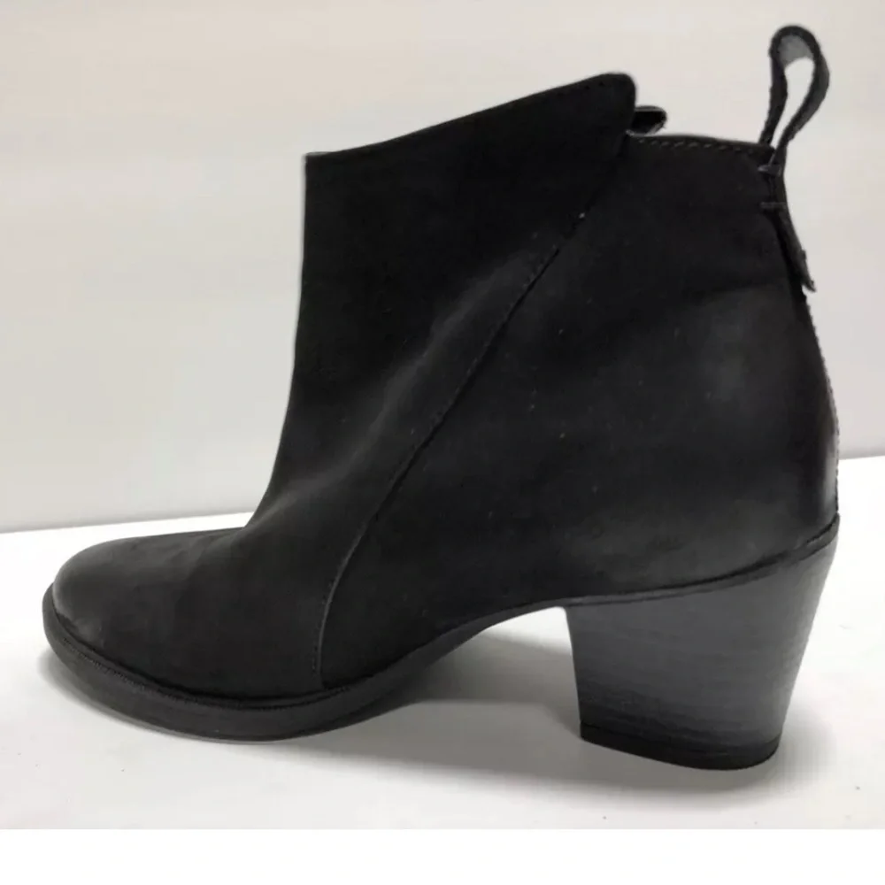 Lucky Brand Women’s Fausst Ankle Booties Black, Size 7.5 M